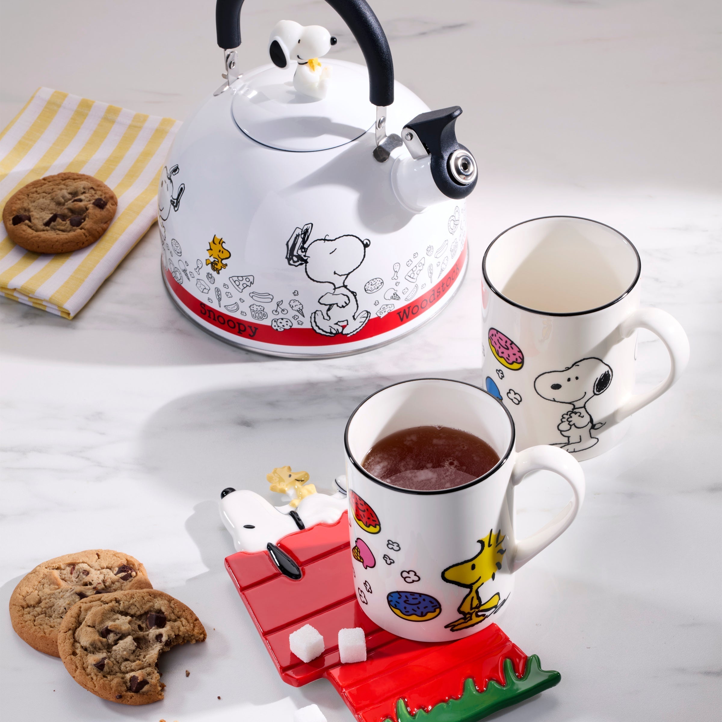 Lenox Everyday Flatware Chef Snoopy Mugs, Set of 4 - Image 2